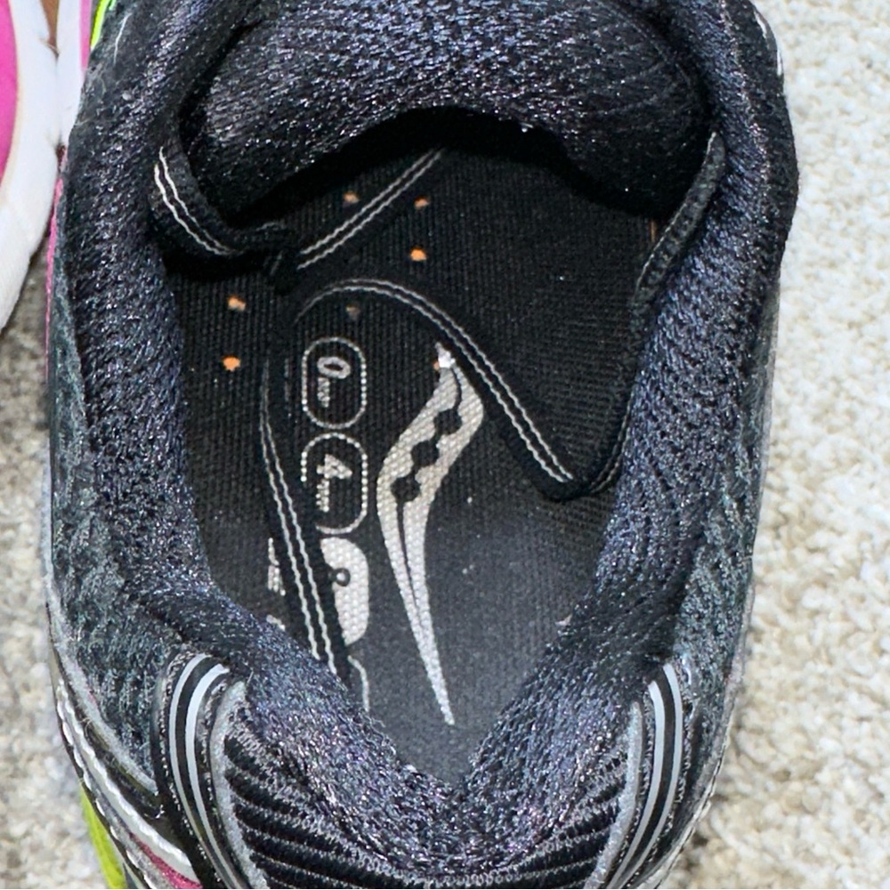 Saucony Glide 7 Women's Running Sneakers Size 7  Green Purple Black Saucony Shoe - Picture 8 of 10